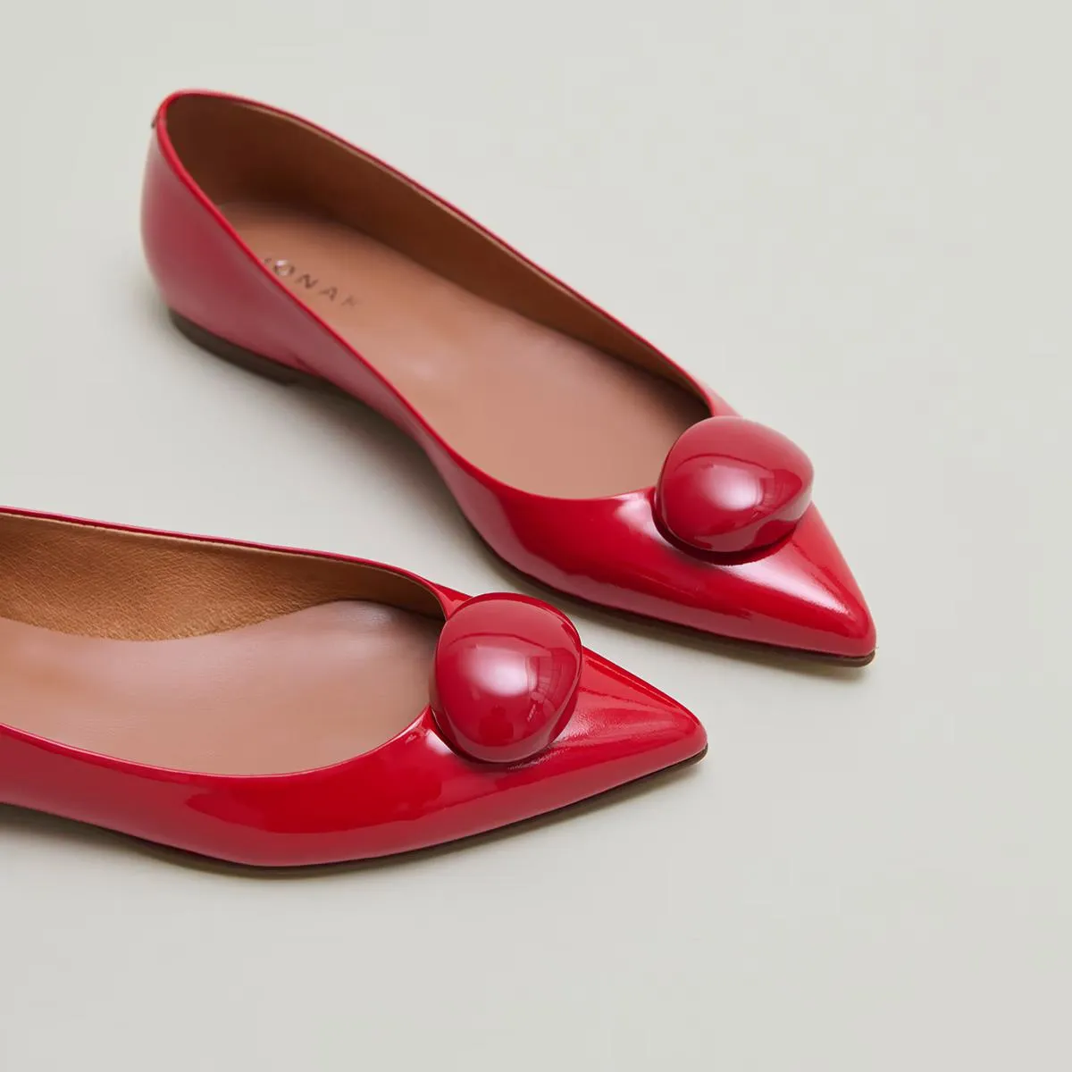 264- Dalido Vernis Rouge