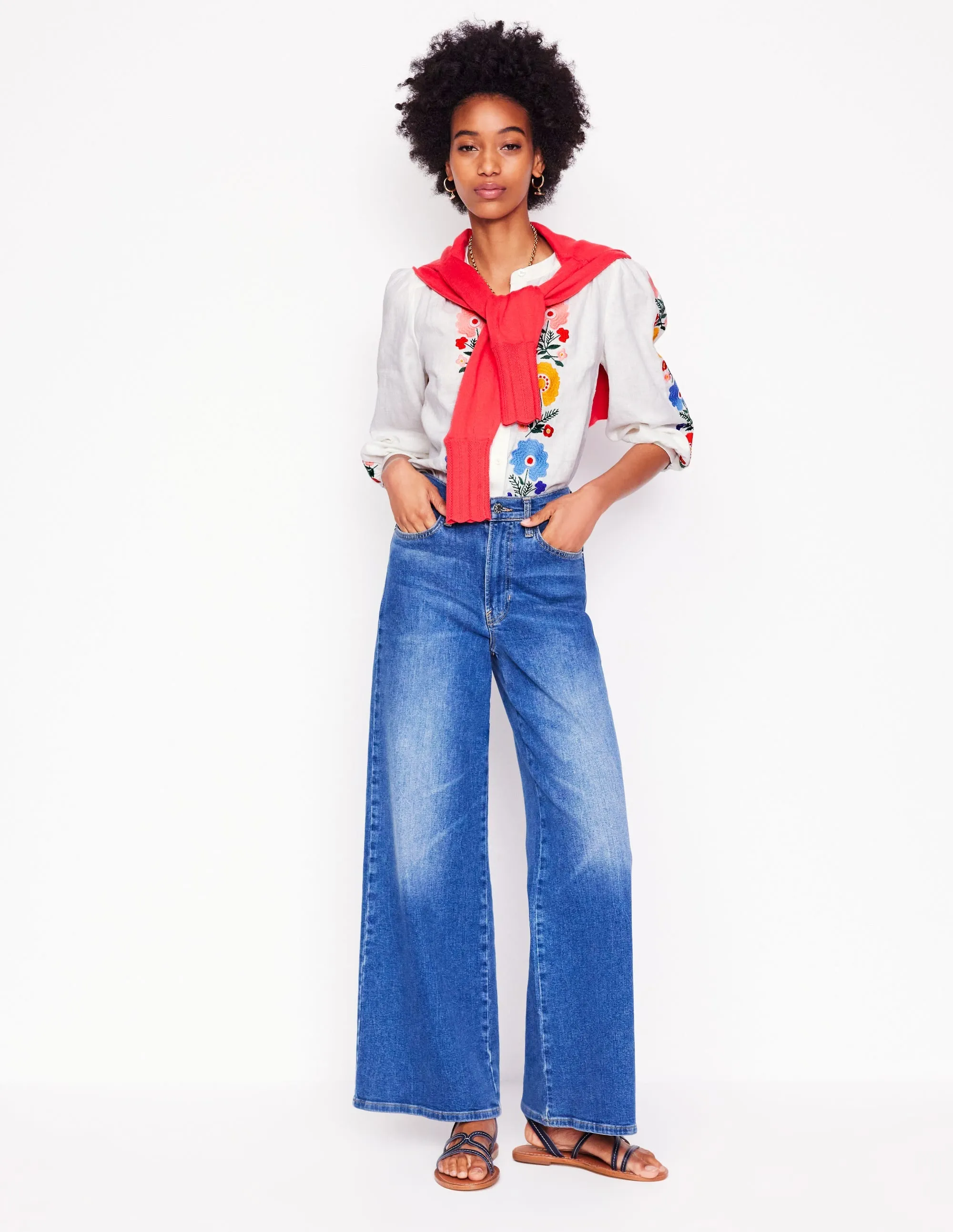 Alicia Linen Top-White. Floral Embroidery