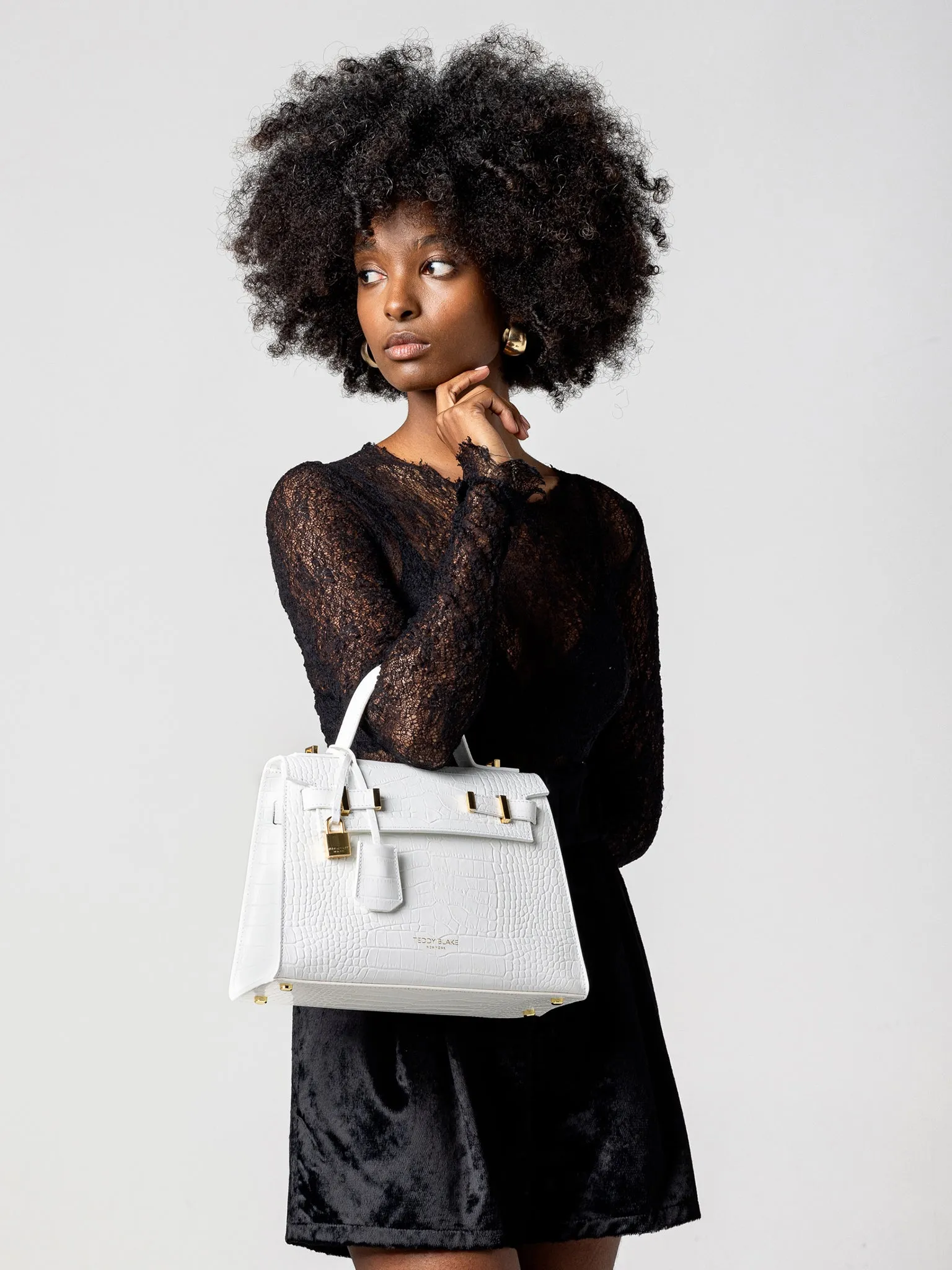 Ava Croco  11 - White