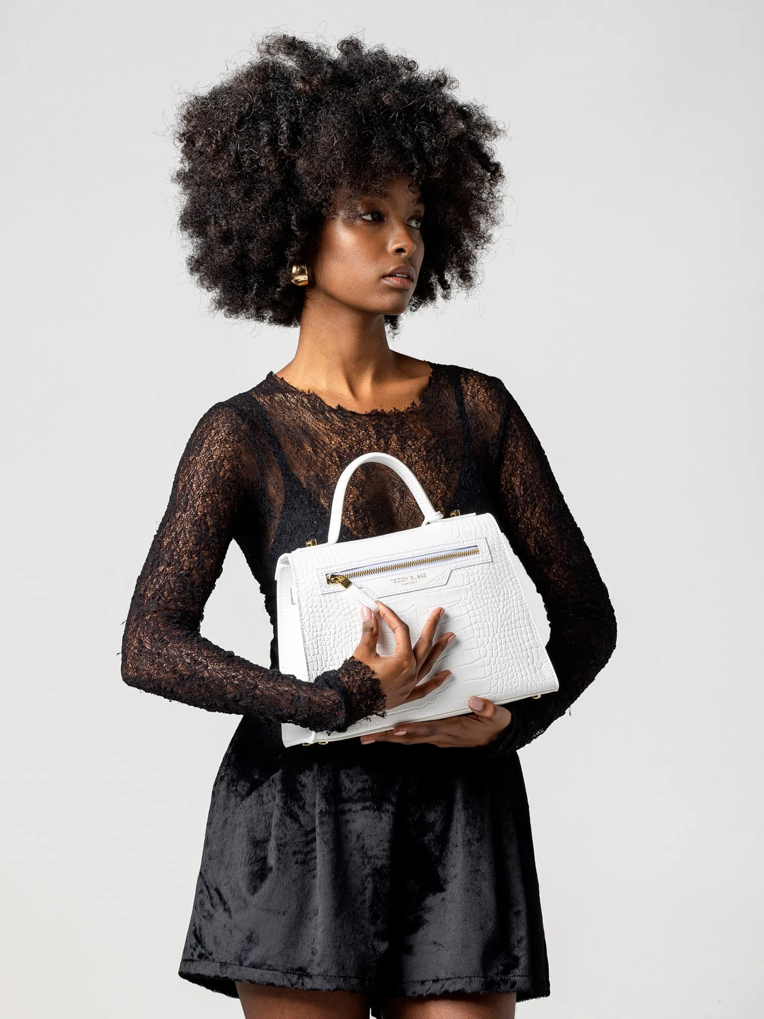 Ava Croco  11 - White