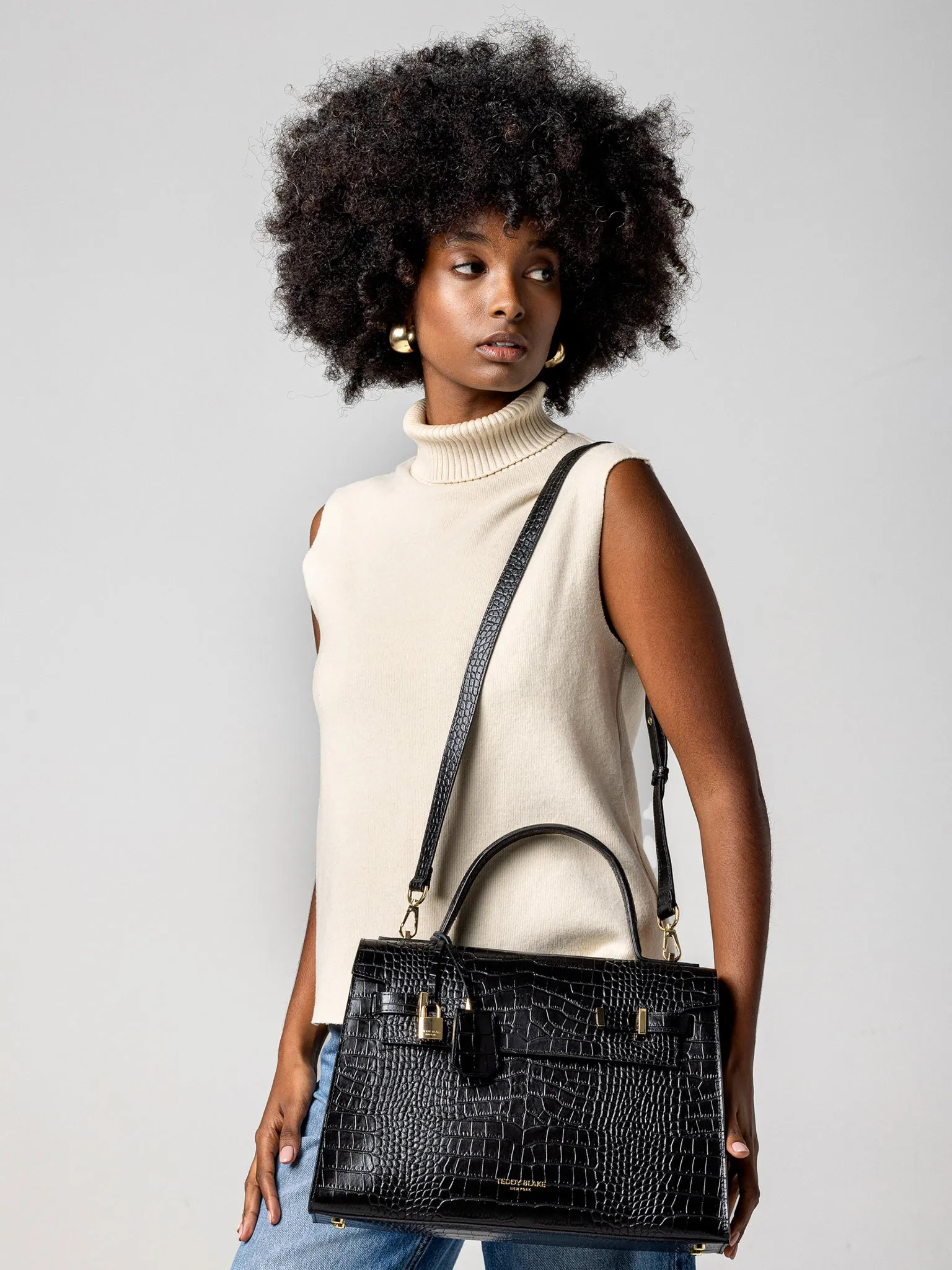 Ava Croco  14 - Black