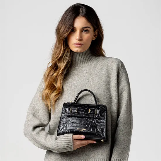 Ava Croco  9 - Black