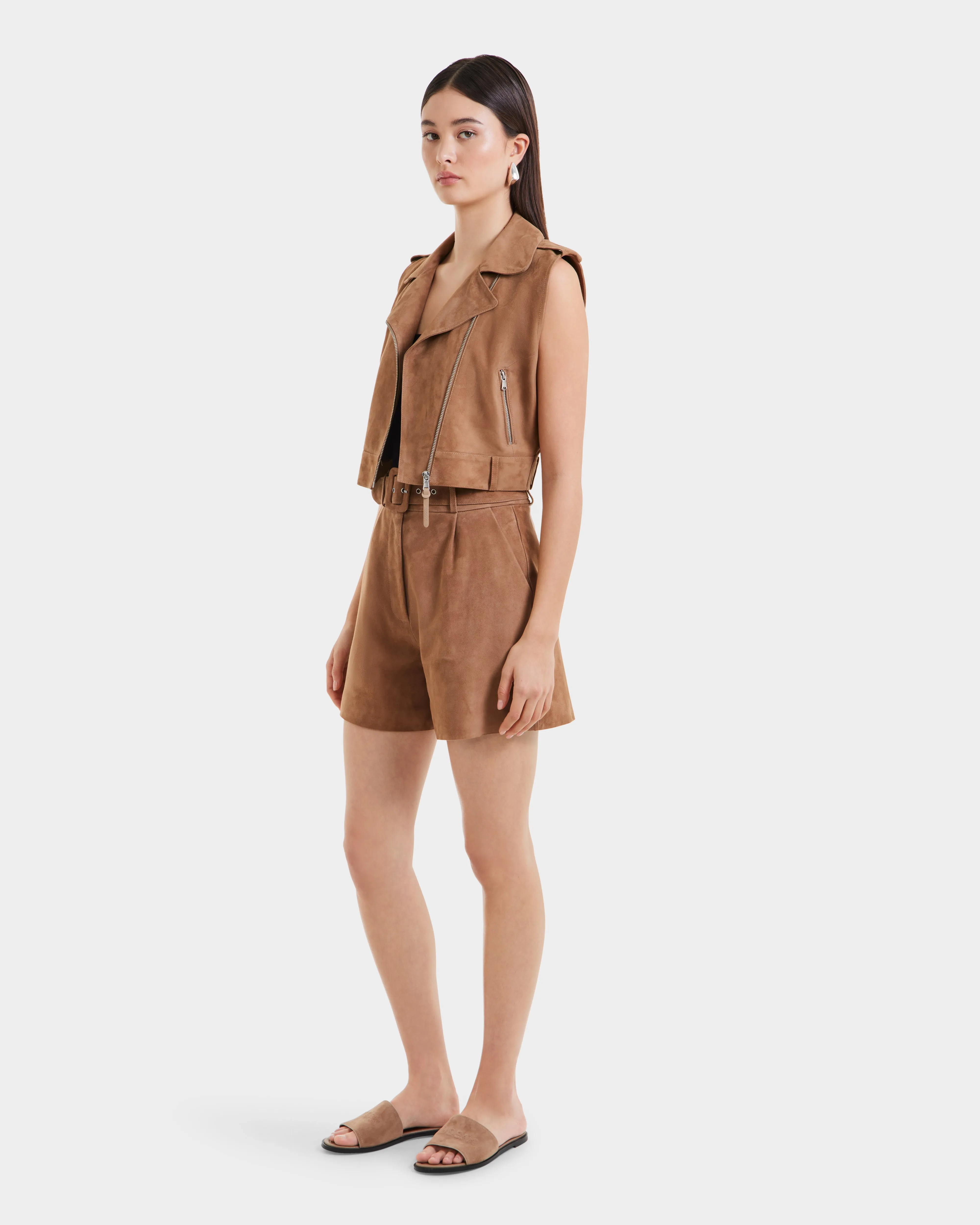 BETTY SU - 8125062 Almond