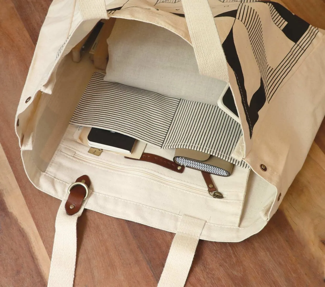 Canvas Tote - Dubai