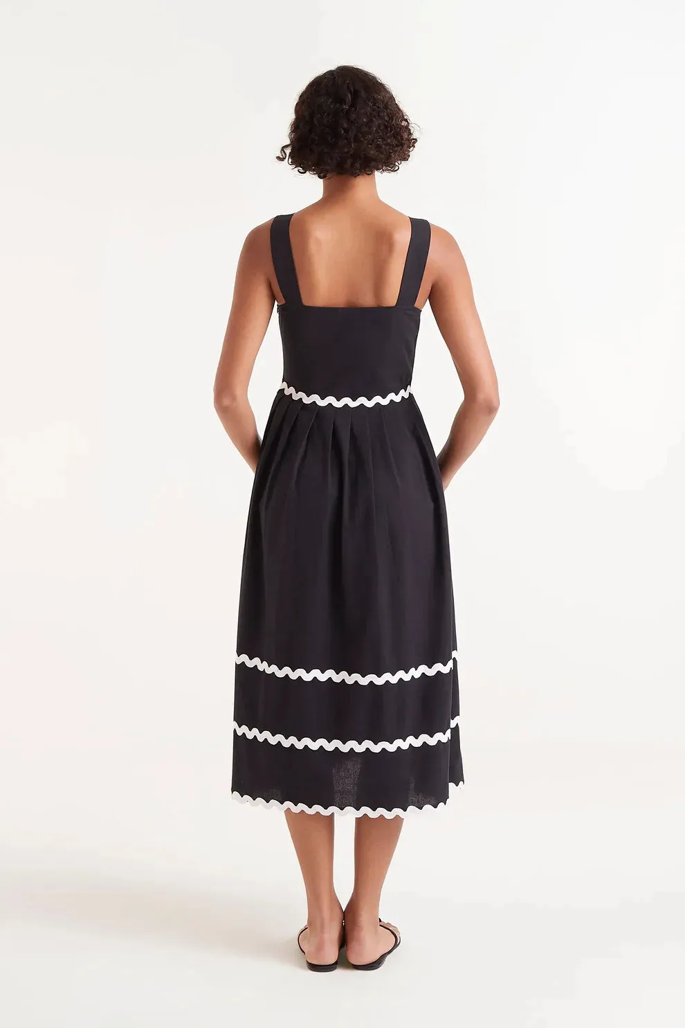 Compania Fantastica Black Midi Dress