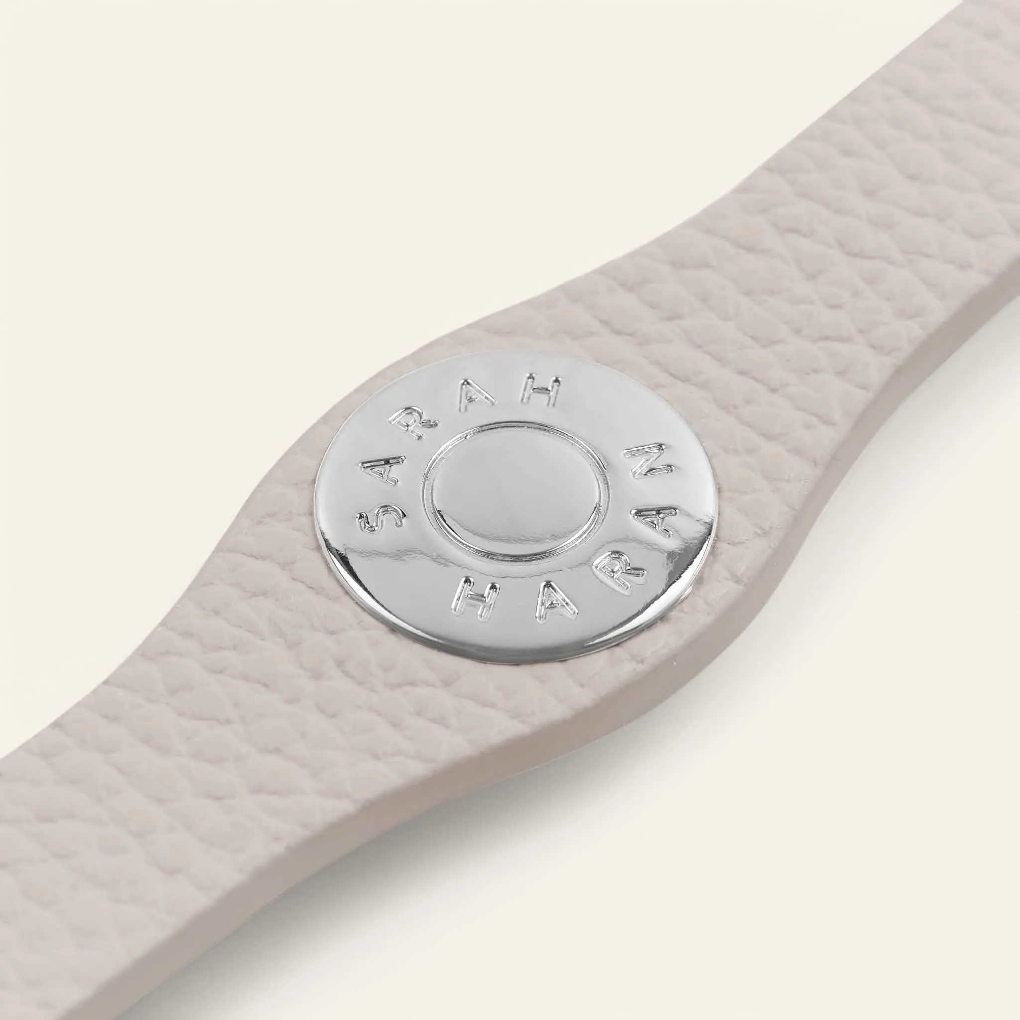 Deco Logo Mini | Porcelain with Silver hardware