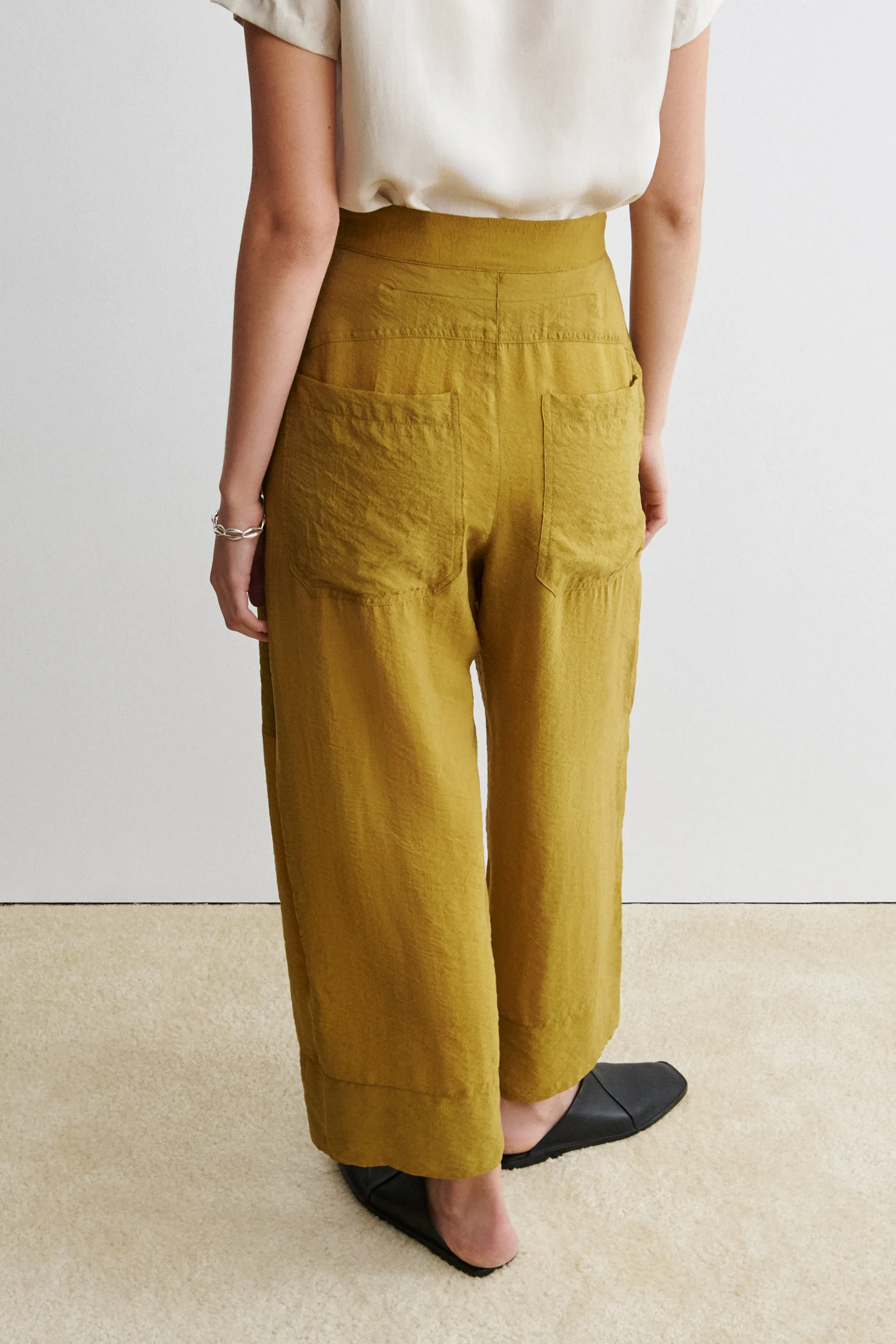 Dini Pant