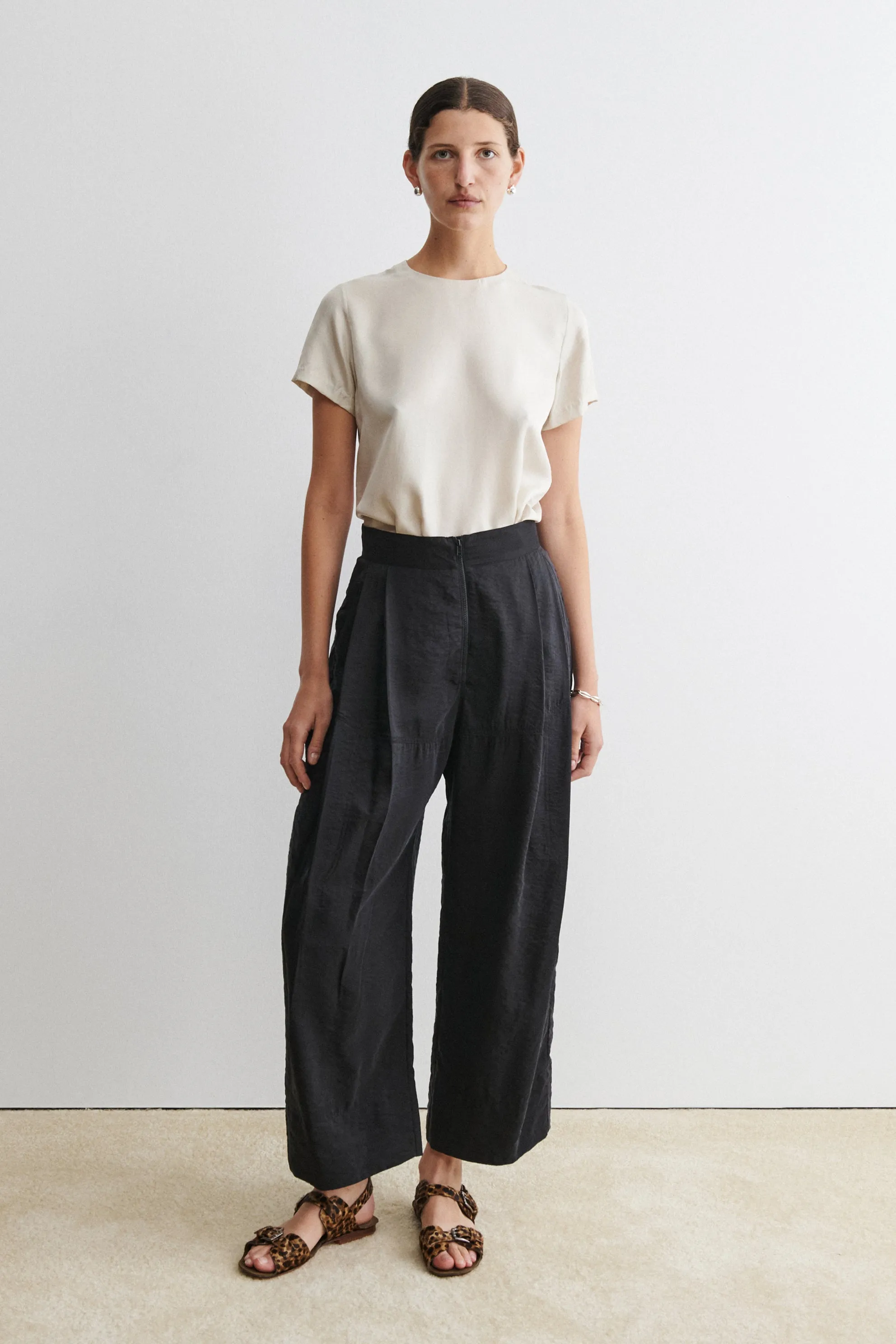 Dini Pant