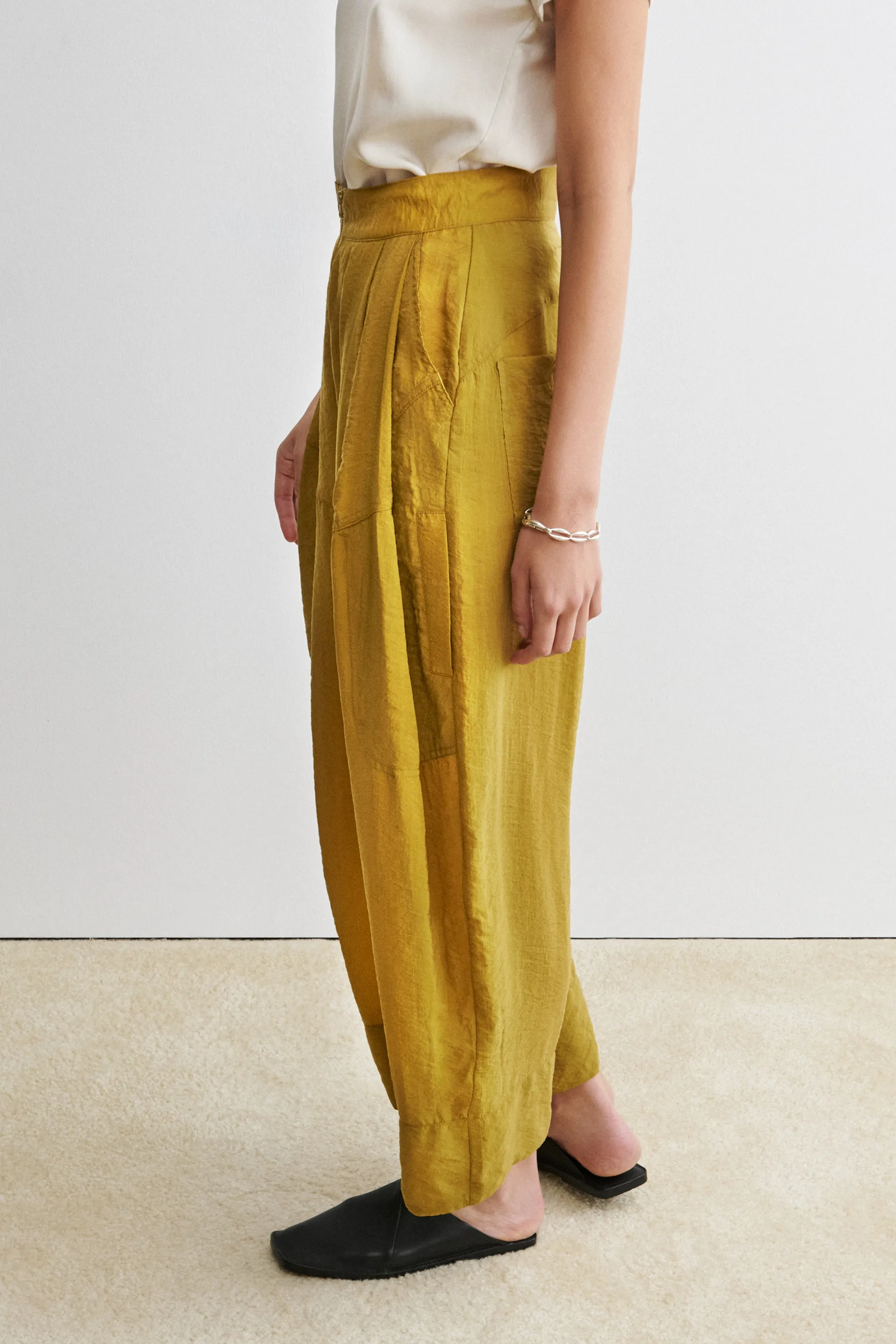 Dini Pant