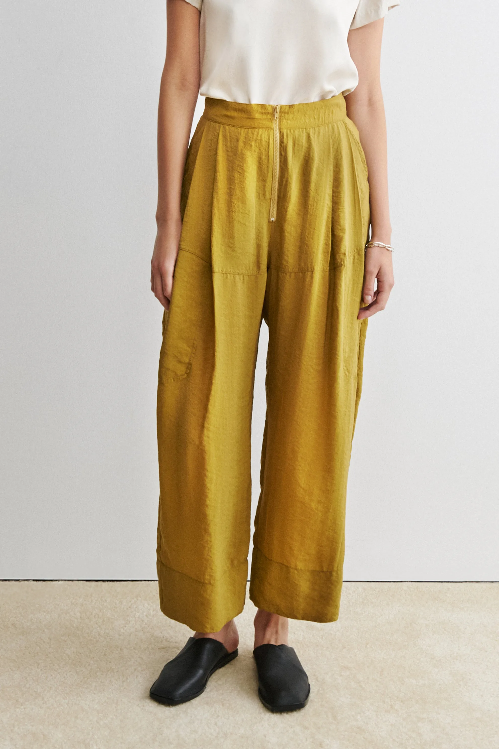 Dini Pant
