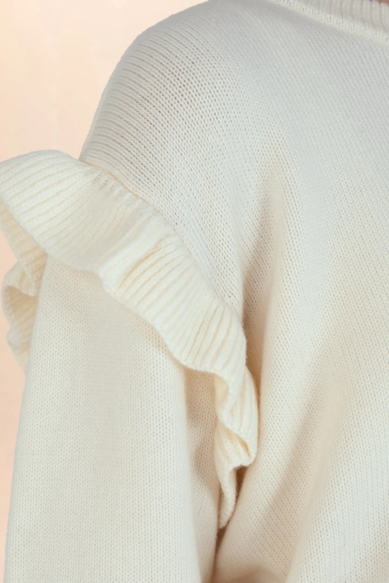 Flamenco Sweater - Feminine Ruffled Design