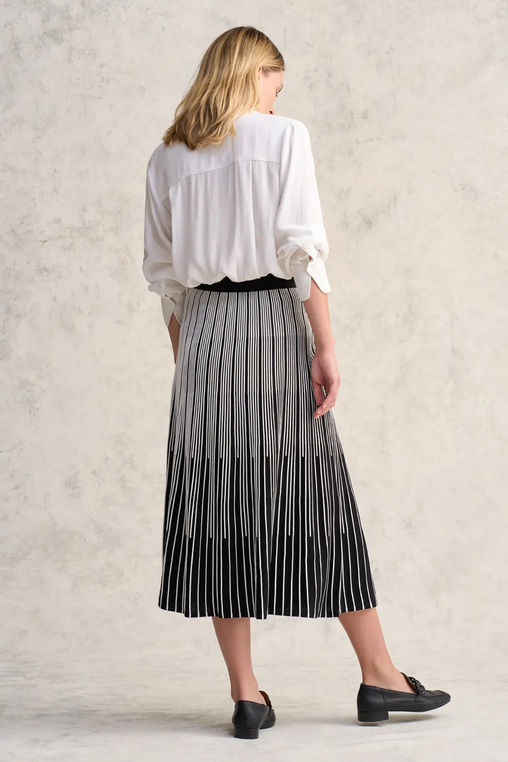Gradual Stripe Skirt - Gradual Stripe