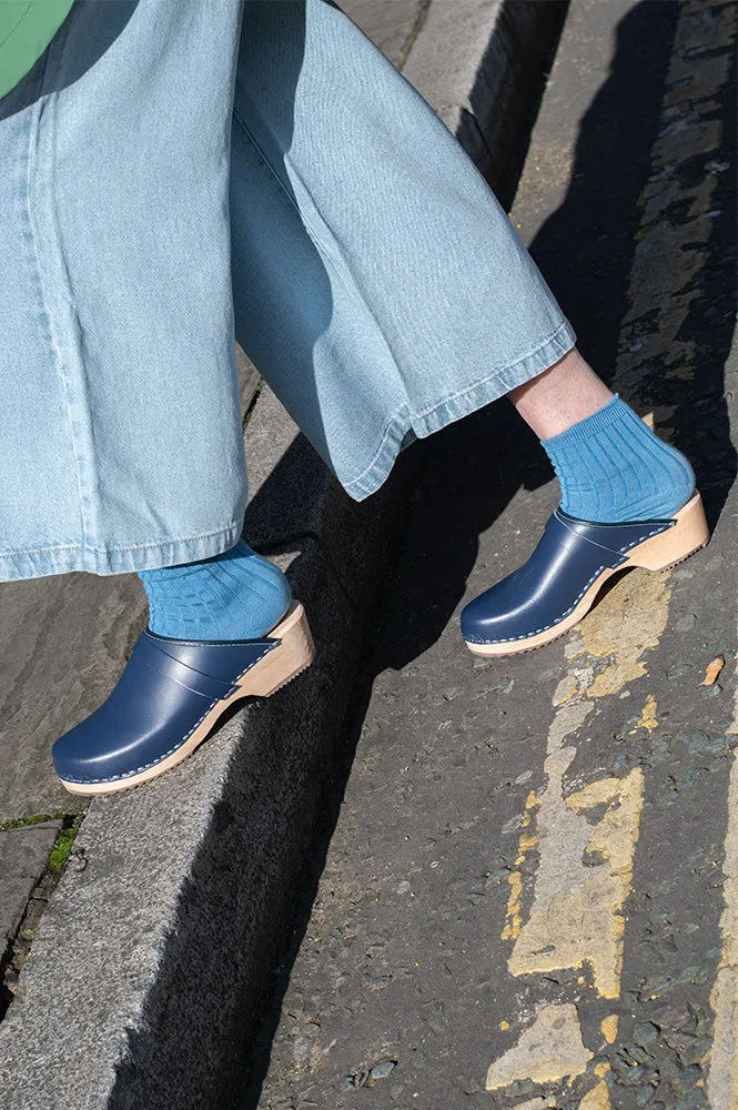 Lotta Classic Blue Clogs