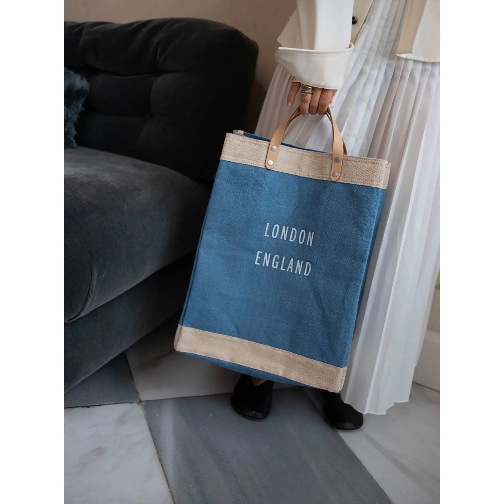 Market Bag in Parisian Blue with Strap