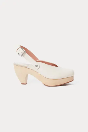 Myst Clog