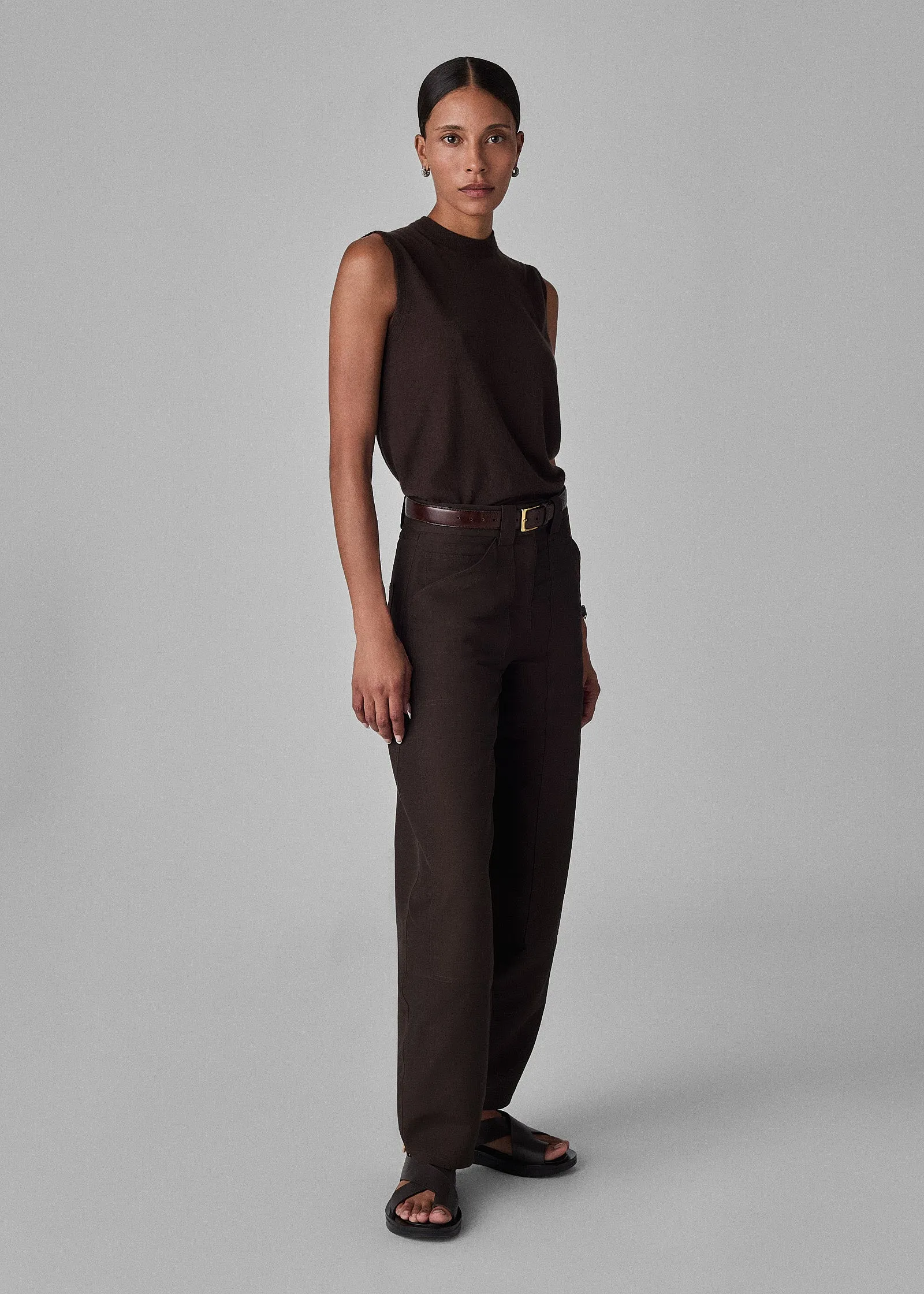 Shell Tank in Fine Cashmere - Chocolate