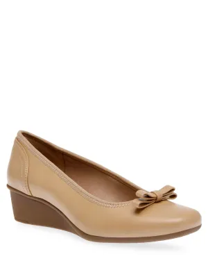 Waldorf Wedge